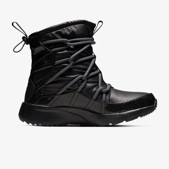 Nike Tanjun High Rise - Picture 2 of 6